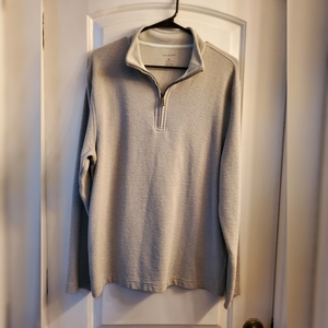 Men's grey Van Heusen Quarter Zip pullover Medium New‎ without tags Classic fit